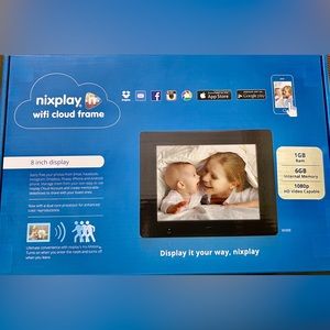 NEW Nixplay Digital Photo Frame 8” Display